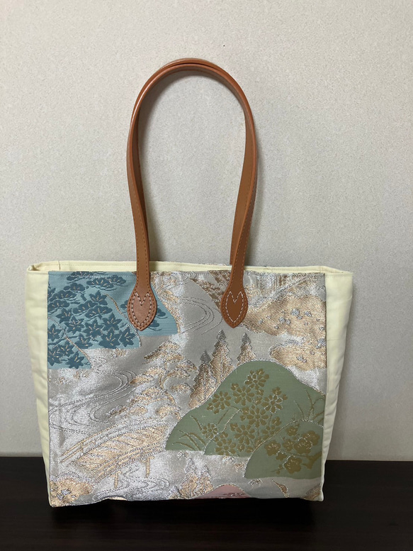 アンズルーム☆ちょっと豪華な トートバッグ☆ハンドバッグ