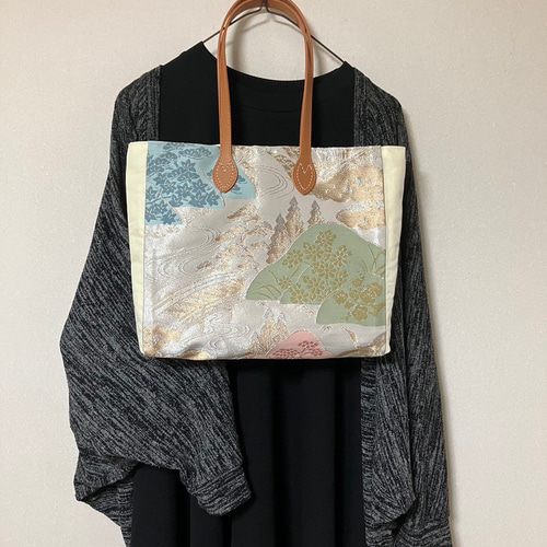 アンズルーム★ちょっと豪華な　トートバッグ★ハンドバッグ★着物　帯★ベージュ　山 アンズルーム☆ちょっと豪華な トートバッグ☆ハンドバッグ