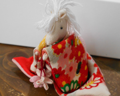 ☆2026年 午年 干支飾り ☆十二支 お着物馬【超早割お正月】 その他