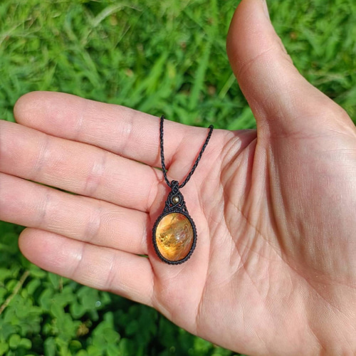 シトリンのマクラメネックレス ネックレス・ペンダント マクラメと