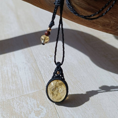 シトリンのマクラメネックレス ネックレス・ペンダント マクラメと