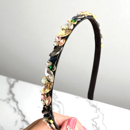 煌めきビジュー石】高見え きらきら ビジュー カチューシャ 上品