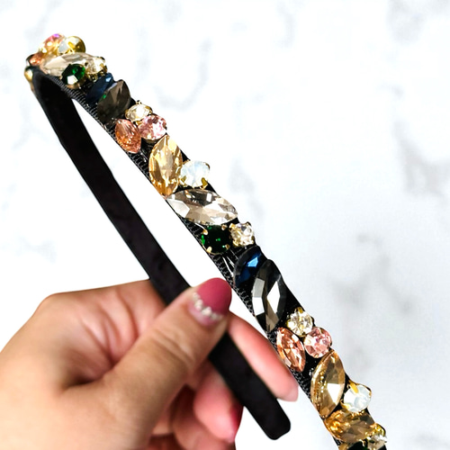 煌めきビジュー石】高見え きらきら ビジュー カチューシャ 上品