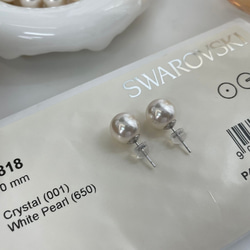 早割価格★Silver925★SWAROVSKI上品10mm大粒つやスワロフスキーパールピアスシンプル一粒真珠 2枚目の画像