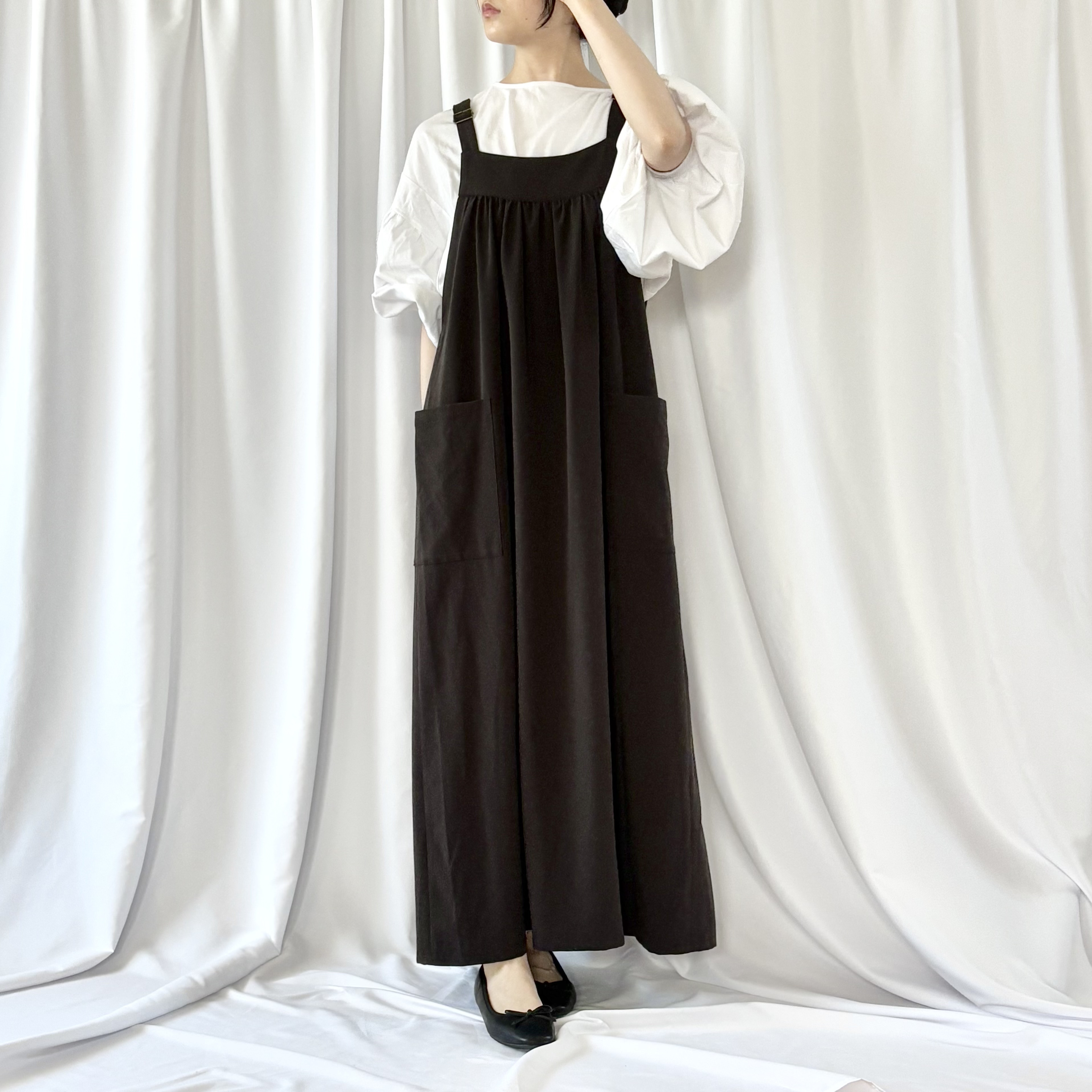 一年中の【丈が選べる】01 テンセル黒　ロングセラー・ジャンパースカート　外ポケット  【即納冬服2025】