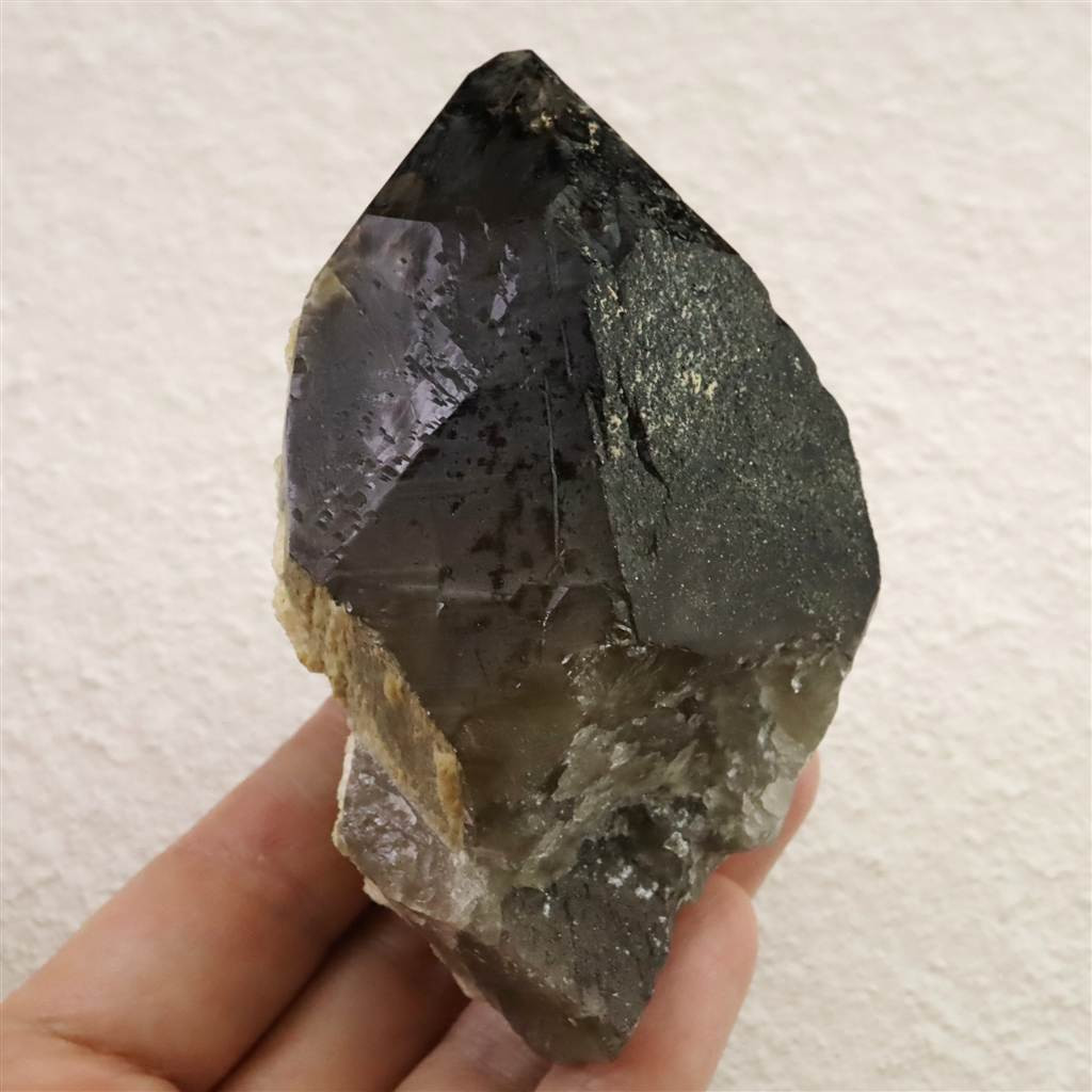パキスタン産　モリオン　黒水晶　3900g以上　お宝レベル　カテドラル　天然石 岐阜県中津川市蛭川産 黒水晶（モリオン）原石 カテドラル 246g #11828