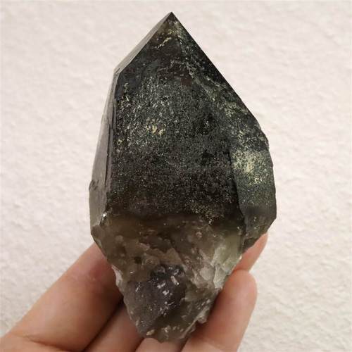 岐阜県中津川市蛭川産 黒水晶（モリオン）原石 カテドラル 246g #11828