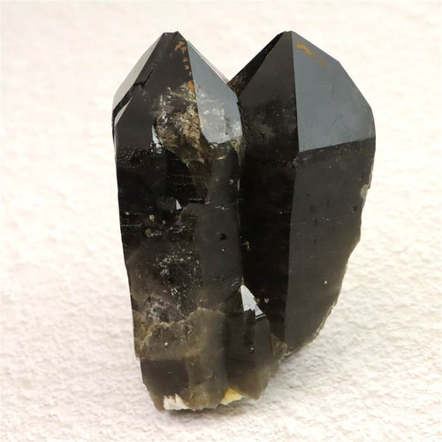 岐阜県中津川市蛭川産 黒水晶（モリオン）原石 ツイン カテドラル