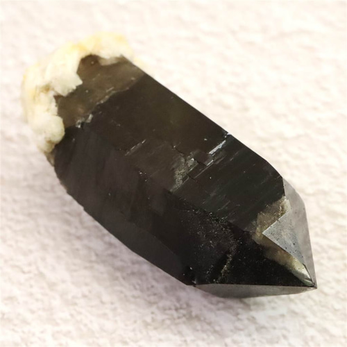 モリオン　黒水晶　原石　タビー　レコードキーパーあり　スモーキー　魔除け　お守り モリオン 黒水晶 原石 タビー レコードキーパーあり スモーキー