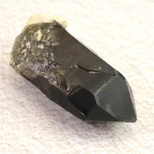 パワーストーン　モリオン　黒水晶　レコードキーパー入り　63g　No.395 岐阜県中津川市蛭川産 黒水晶（モリオン）原石 レコードキーパー