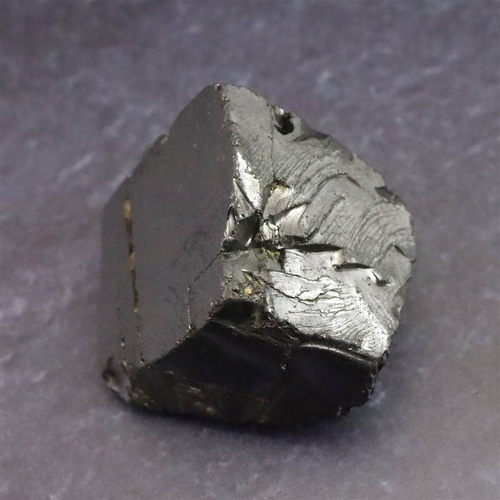 ロシア産 ノーブルシュンガイト エリートシュンガイト 原石 21.4g