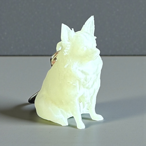 SALE中】チワワ mini3D蓄光（夜光）キーホルダー 半透明蓄光樹脂製