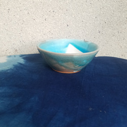 小鉢【雪融けのトライアングル】青い器　小物入れ　お酒のアテや副菜に　 3枚目の画像