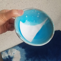 小鉢【雪融けのトライアングル】青い器　小物入れ　お酒のアテや副菜に　 1枚目の画像