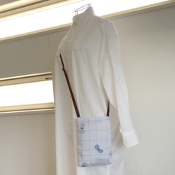 ミナペルホネン　たっぷりマチのタックトートバック　新作anone-anone anone-anone バッグ - minä perhonen