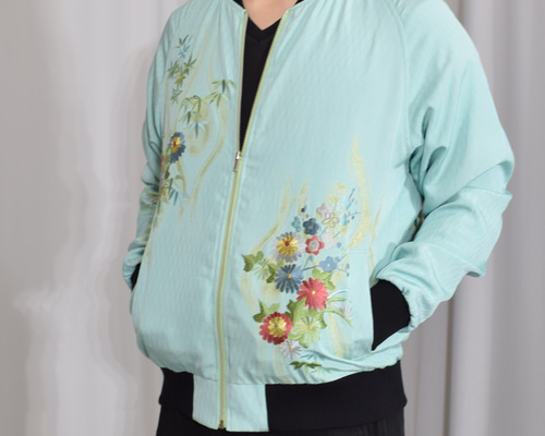 正絹の和柄ブルゾン,ジャケット,訪問着,羽織,ユニセックス,和モダン