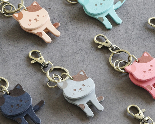 ゆらゆら揺れて可愛い猫のキーリング LF-050 キーホルダー