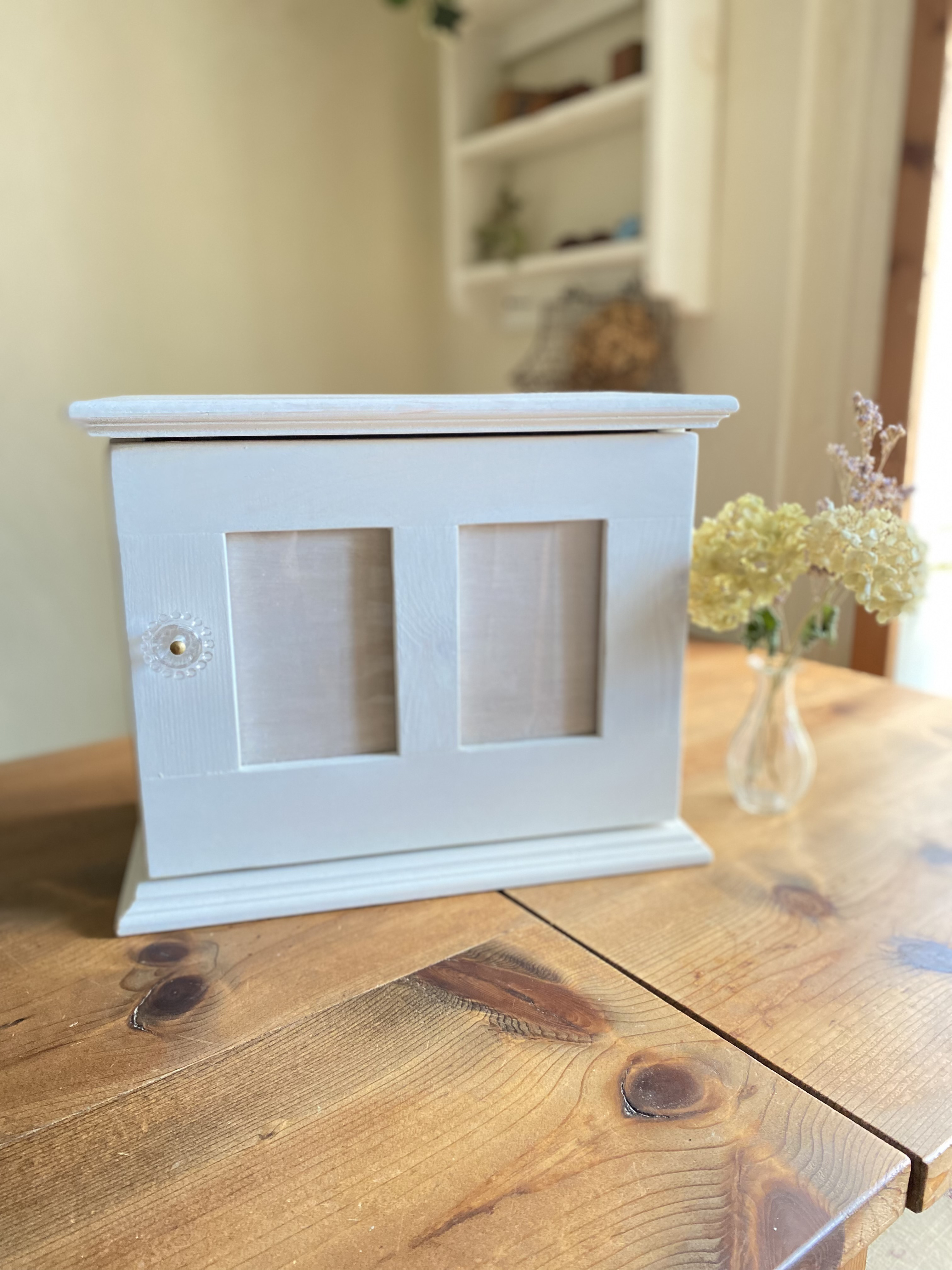 ペット用お仏壇 骨壺2つ用　サイズ3センチ大きく