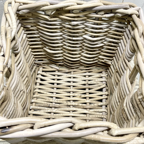 大型ラタン、藤バスケット 持ち手付き　大型観葉植物鉢カバーや 収納　【2個組】 大型ラタン、藤バスケット 持ち手付き 大型観葉植物鉢カバーや