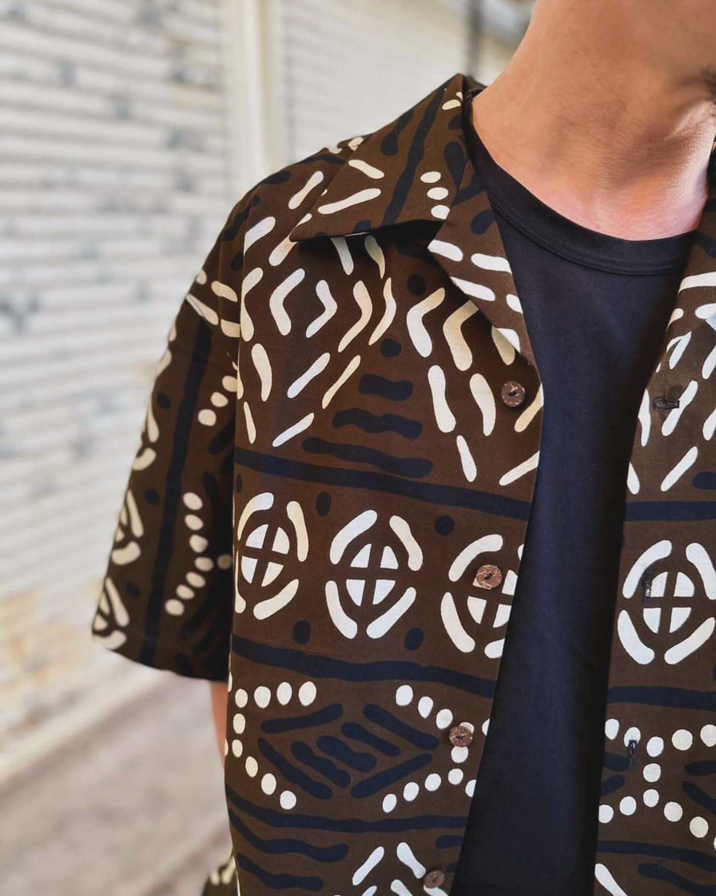 アフリカンシャツ