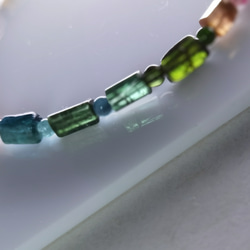 高透明「濃いピンク*グリーン」天然高質トルマリン　細身ブレスレット　 4枚目の画像