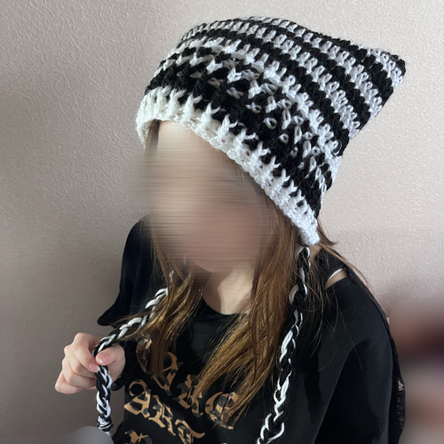 ハンドメイド☺︎猫耳ニット帽☺︎モチーフ☺︎ファー☺︎つけ襟