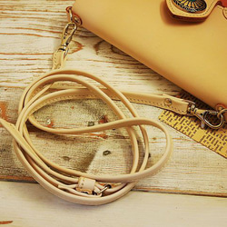 nonさま ２つ折り ステッチレザーショルダー ハンドメイド 姫路レザー 牛ヌメタンロー 5枚目の画像