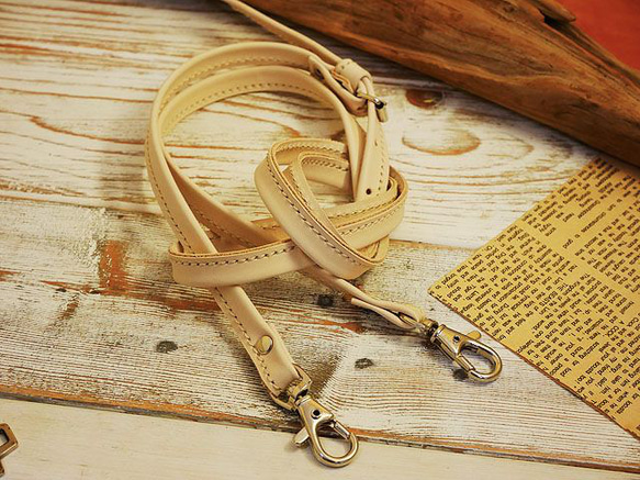 nonさま ２つ折り ステッチレザーショルダー ハンドメイド 姫路レザー 牛ヌメタンロー 2枚目の画像