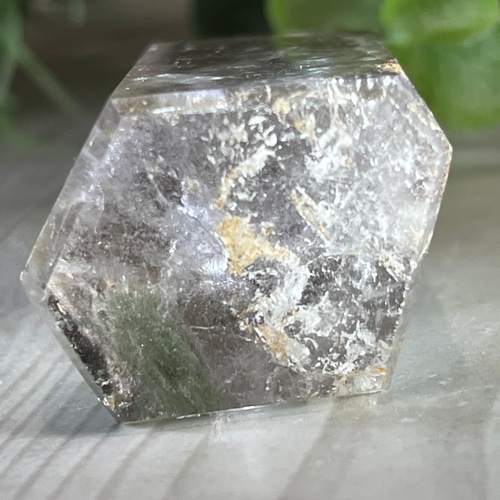 レインボー ガーデンクォーツ ポイント 水晶 クリスタル 原石 その他