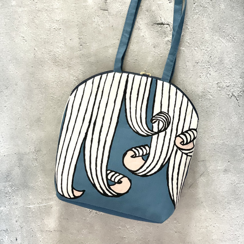⚮̈ミナペルホネン swing blue マドレーヌバッグ ショルダー