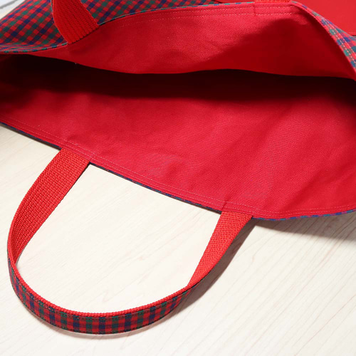 ファミリア風 赤チェック×赤 持ち手切替 マチありレッスンバッグ