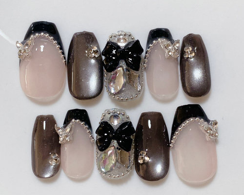 サイズオーダー ネイルチップ 黒フレンチ マグ 埋め尽くし 大人