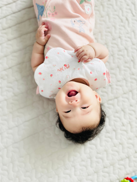 ✨送料無料✨【ギフトセットver.60 】大感謝祭！2点セット 出産祝い　スタイ　名前入りスタイ　洗える歯固め　名入れ 6枚目の画像