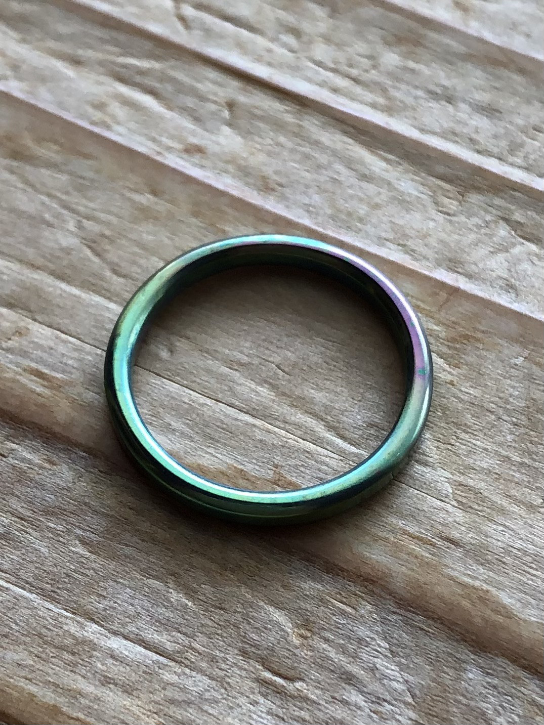 titanium ring “玉虫” 純チタン製リング 指輪 9号 サイズが合えばお買い得品