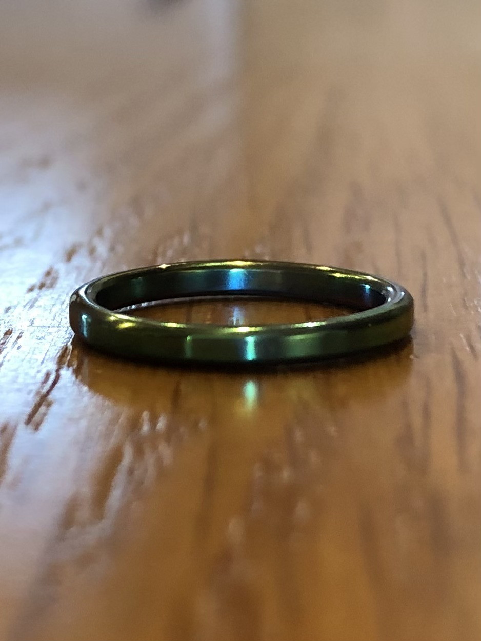 titanium ring “玉虫” 純チタン製リング 指輪 9号 サイズが合えばお買い得品