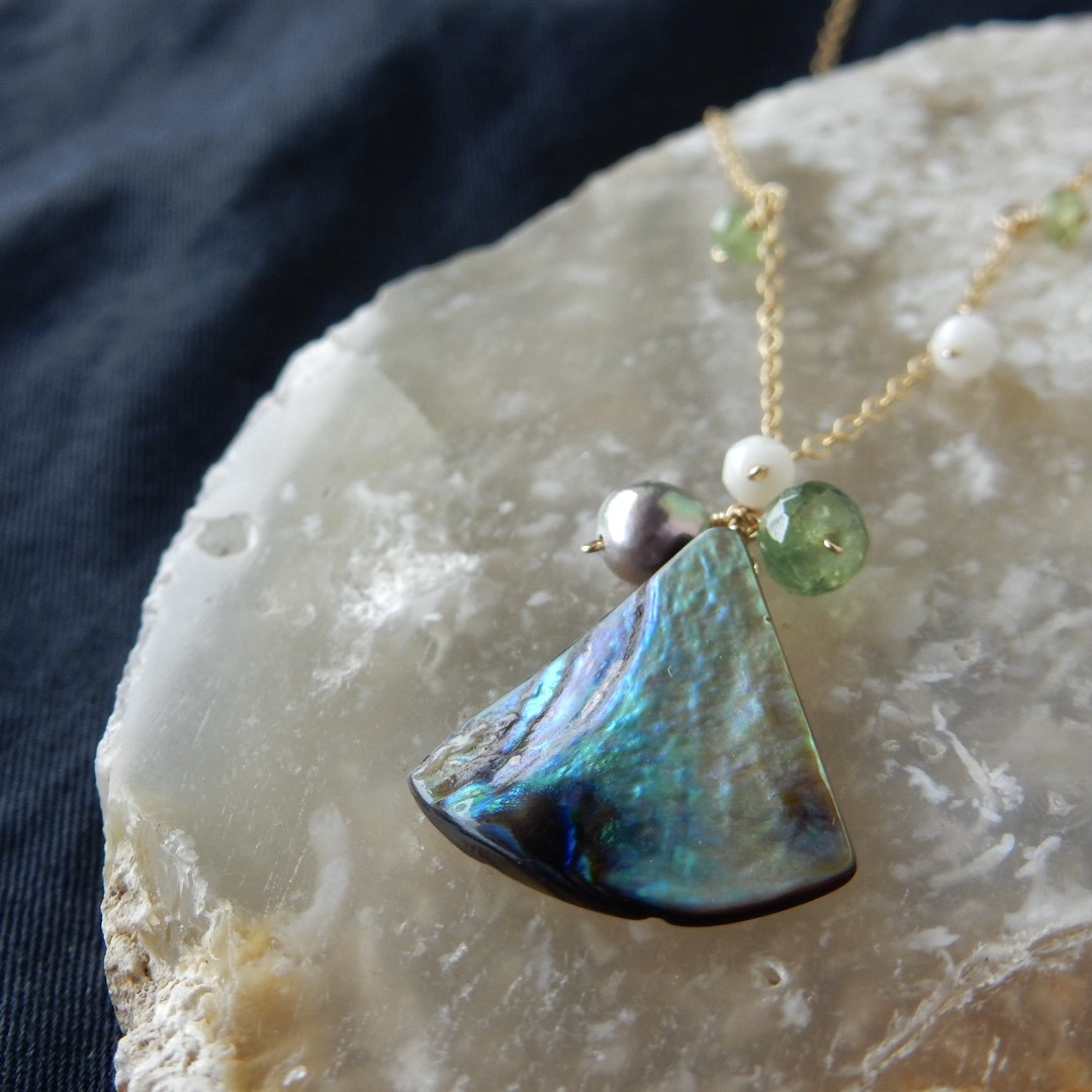 アバロンシェルのネックレス14kgf 【1792】大人の夏 夏の終わり