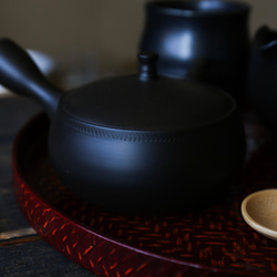 愛知県常滑産・梅原タツオさんのつくる常滑急須・浅袋・ノタ打ち・220cc 9枚目の画像