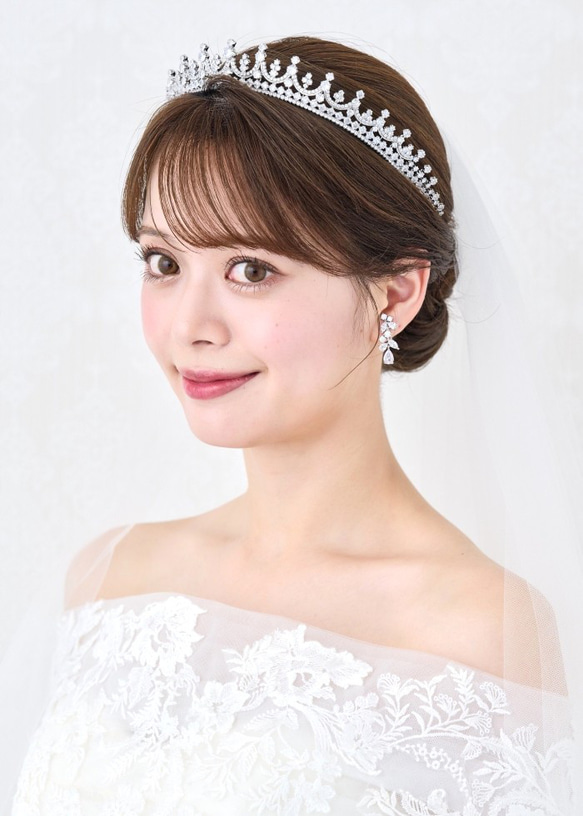 JT18  結婚式　ジルコニア　挙式　ウェディング　ビジュー　プリンセス　王冠　ダイヤモンド風　大きめティアラ 5枚目の画像