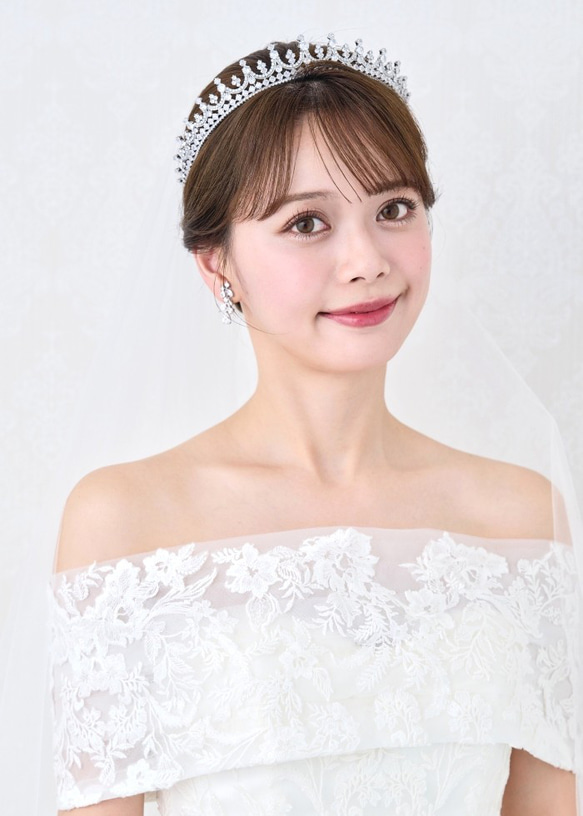 JT18  結婚式　ジルコニア　挙式　ウェディング　ビジュー　プリンセス　王冠　ダイヤモンド風　大きめティアラ 2枚目の画像