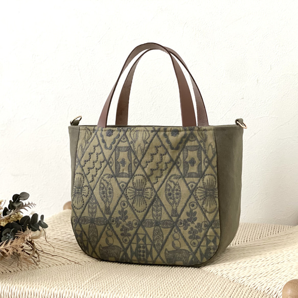 ⚮̈ミナペルホネン　symphony khaki まるっこかくれんぼトート ⚮̈ミナペルホネン symphony khaki まるっこかくれんぼトート トート