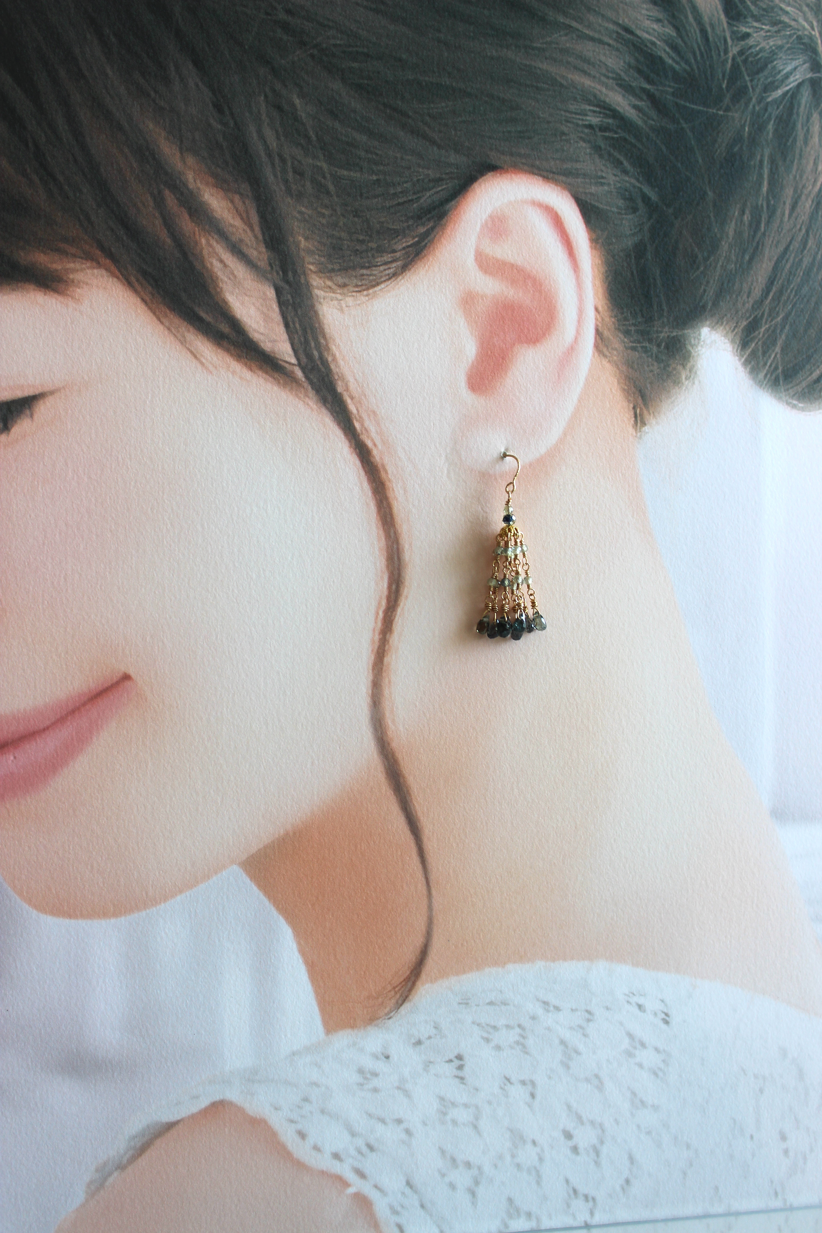 グリーンサファイアのピアス(イヤリング)