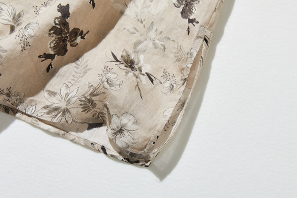 高品質、精緻設計的上衣，短袖法式袖襯衫，100% 亞麻，顏色協調的襯衫，250807-1 第8張的照片