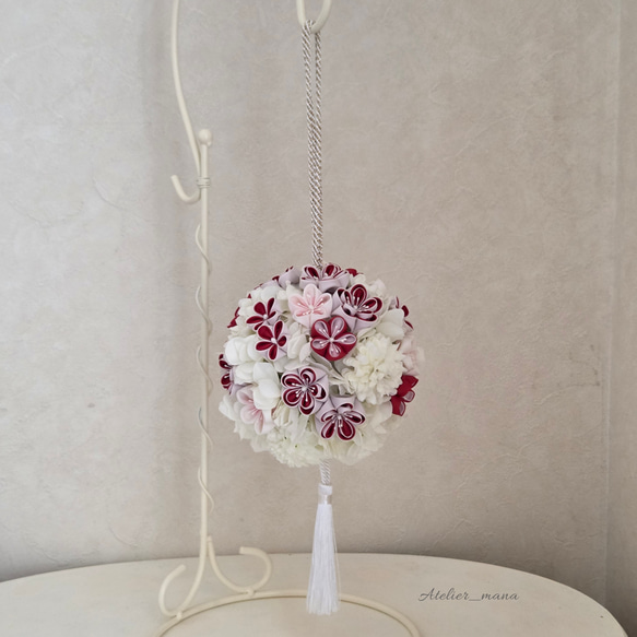 和装 アーティフィシャルフラワーとつまみ細工【梅】ボールブーケ(紅白