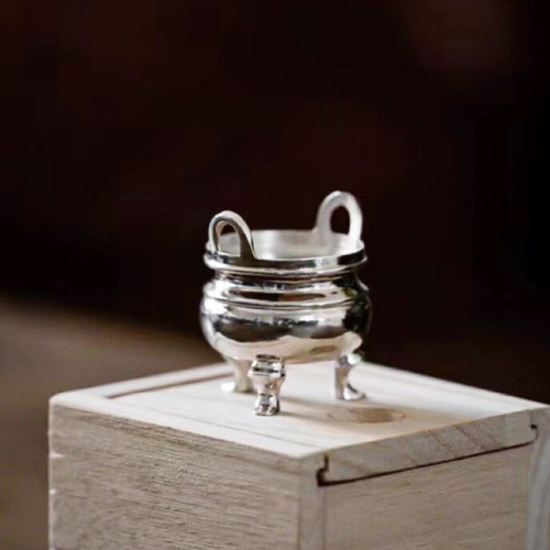 純銀製 手作りミニ香炉、香立＜香架、線香立て、三脚、＞線香型