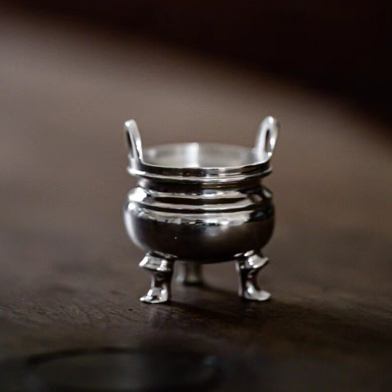 純銀製 手作りミニ香炉、香立＜香架、線香立て、三脚、＞線香型