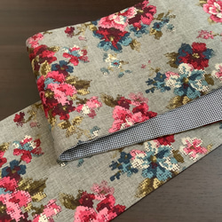 クロスステッチ風花柄　半幅帯　カーキグレー／千鳥 3枚目の画像