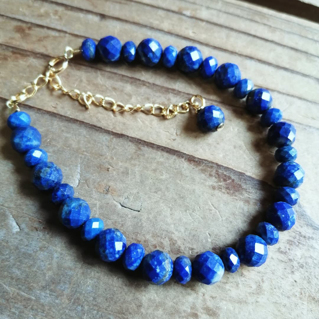 ◆アフガニスタン産ラピスラズリカットのブレスレット⁡（14gfd）