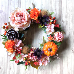 赤ポインセチアとキラキラベリーのクリスマスリース☆フラワーリース