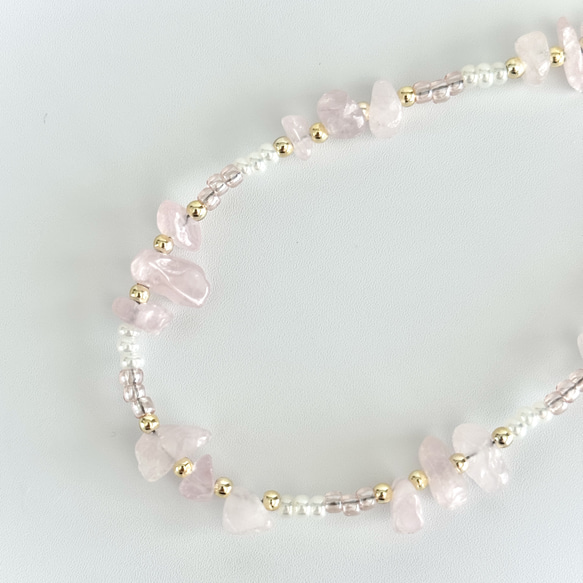 鵝卵石和串珠手鍊 - 玫瑰石英（手鍊式智慧型手機配件）[補貨] 第3張的照片