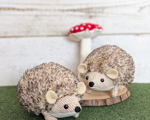 ハリネズミのぬいぐるみ ドイツ製モヘア特殊加工生地 トゲトゲな